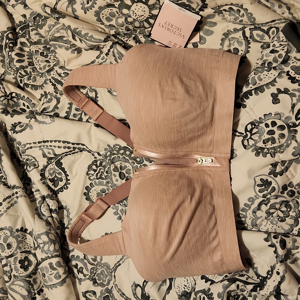 Victoria's Secret Knockout Sport Bra